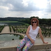 � � �������