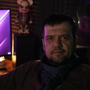  ,   Denis, 45 ,  