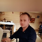  ,   Sergey, 48 ,   ,   