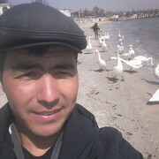  ,  Nuriddin, 36