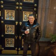  ,  Dima, 44
