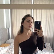  , 