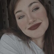  ,  Yulia, 20