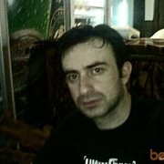  ,   Valer, 44 ,  