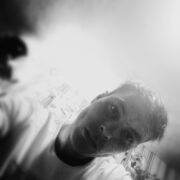  ,  Max, 24