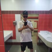 ,  Ruslan, 21