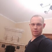  ,   Serj, 36 ,   ,   