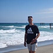  ,   Andrew, 33 ,   ,   