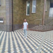  ,   Tyom, 33 ,   ,   , c , 