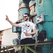  ,   Vasily, 32 ,   ,   , c , 