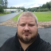  ,   Viktor, 40 ,   ,   