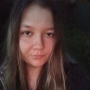  , 