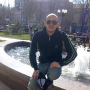 ,   Maksim, 41 ,   