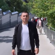  ,  Oybek, 26