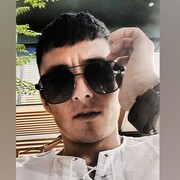  ,  Alik, 23
