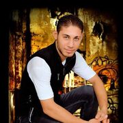  ,   Ayman, 32 ,   ,   