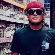  ,  Mustafo, 20