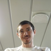  --,   Artur, 44 ,     , c 