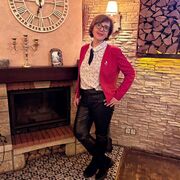  ,   Elena, 51 ,   c 