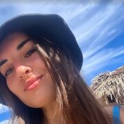  , 