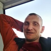  ,   Vladimir, 37 ,   ,   