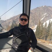  ,  Rollan, 34