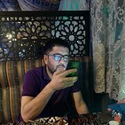  ,   Amir, 42 ,   ,   , c 