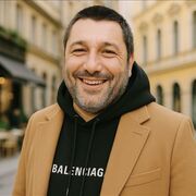  ,  Daniel, 41