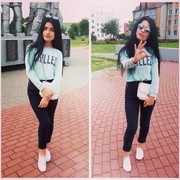  ,  Darina, 28
