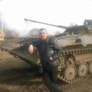  ,   Maks, 47 ,     , c 