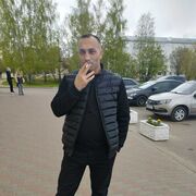  ,   Oktay, 44 ,   