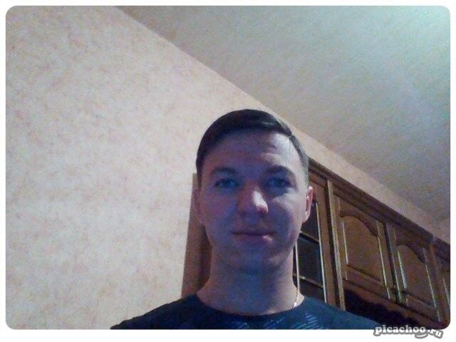  15106291  Pavel, 27 ,    -