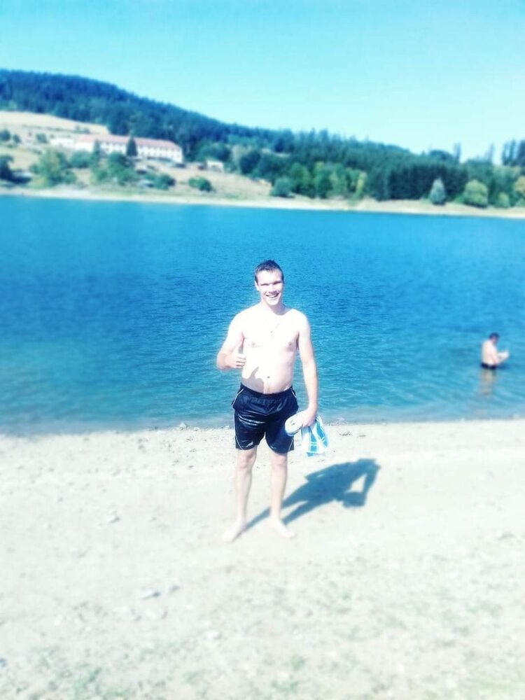  ,   , 28 ,   