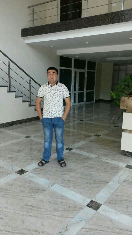  6758211  Denis, 32 ,    