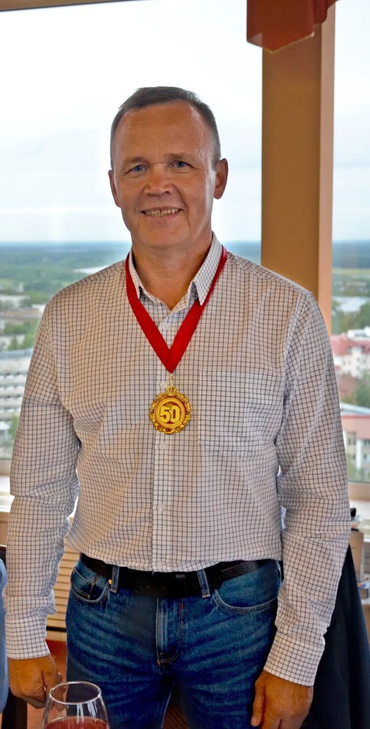 ���� 37372801 ������� �������, 54 ����, ���� ���������� � �������