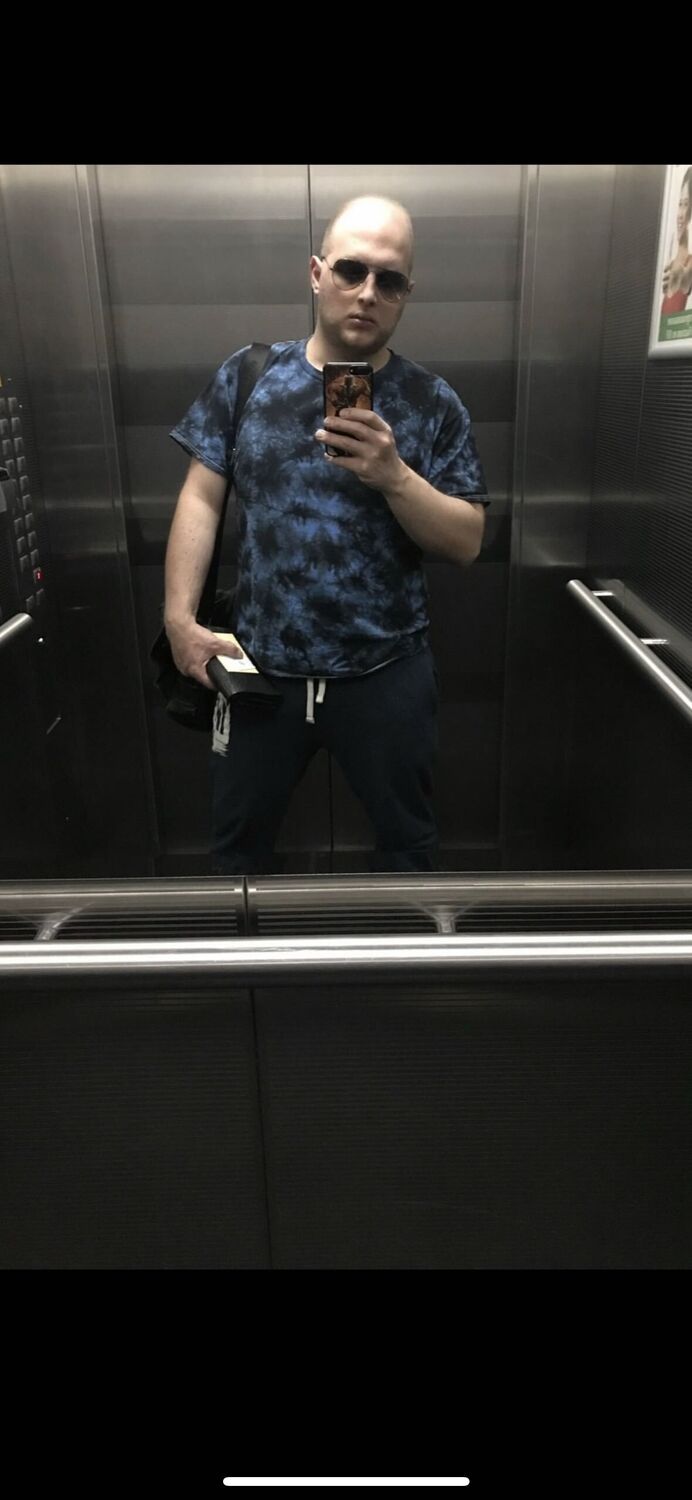  52627211  , 32 ,    
