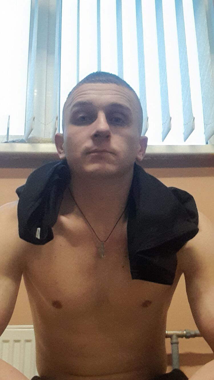  33631821  , 33 ,    -