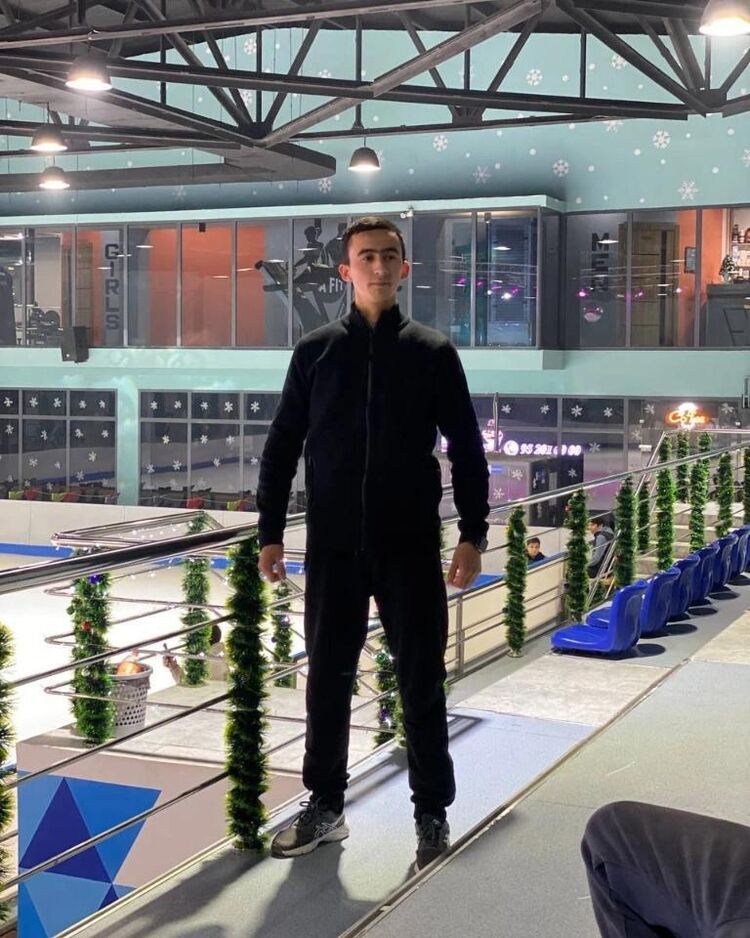  53837751  Nosirbek, 23 ,    