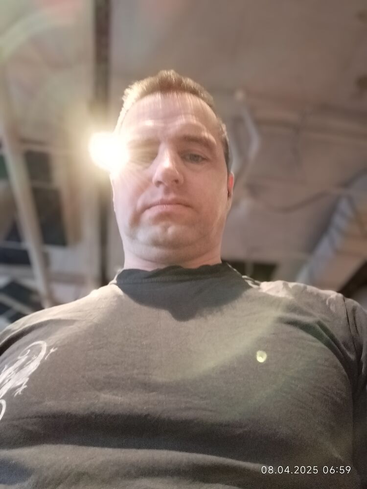  ,   Dima, 44 ,   ,   , c , 