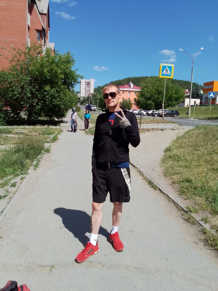  36247071  , 34 ,    