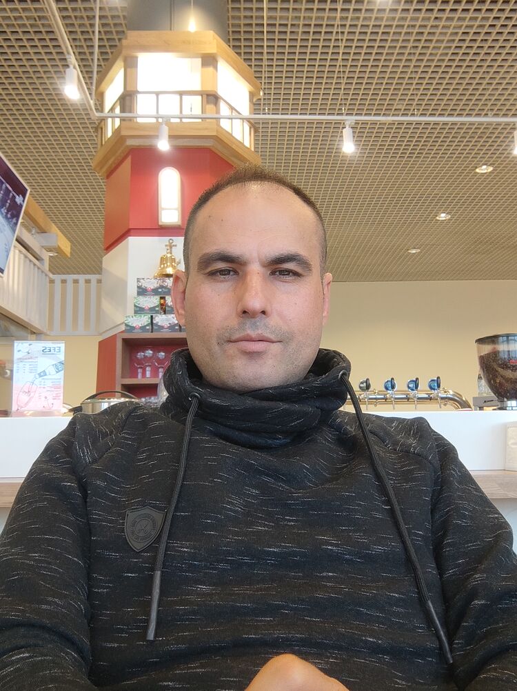  ,   Salih, 43 ,   ,   , c , 