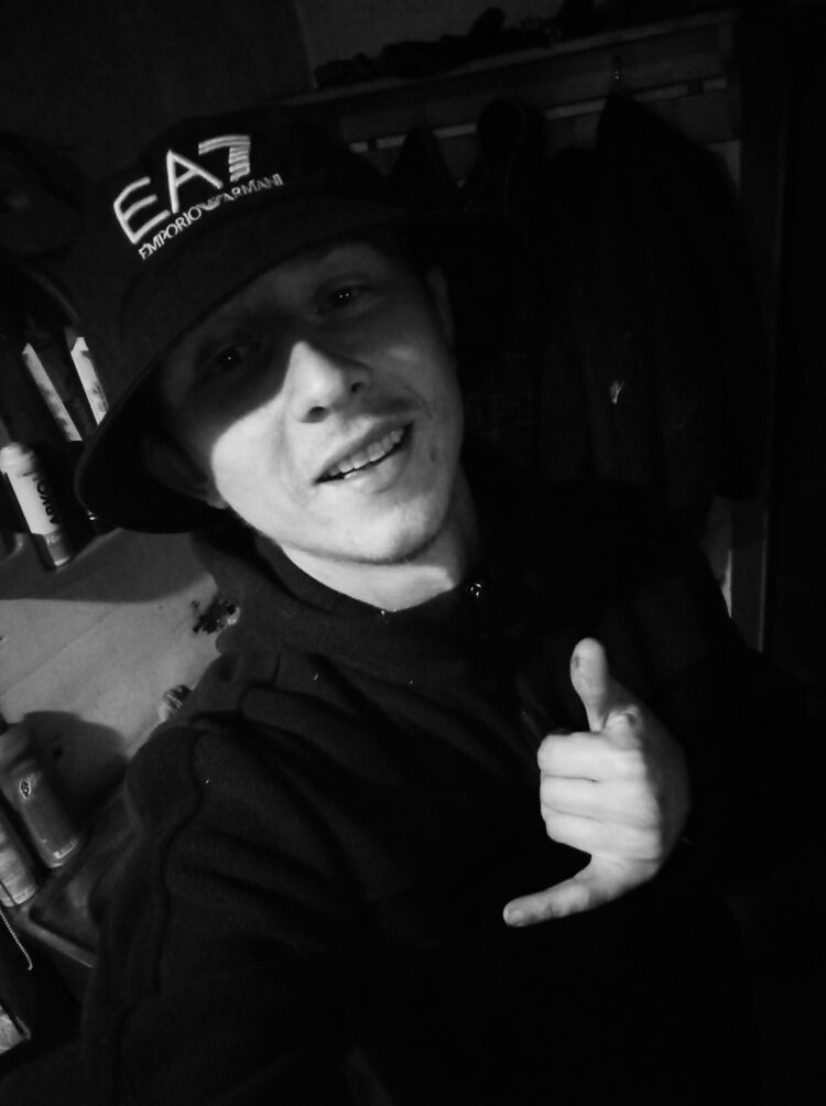  26846601  , 28 ,    -