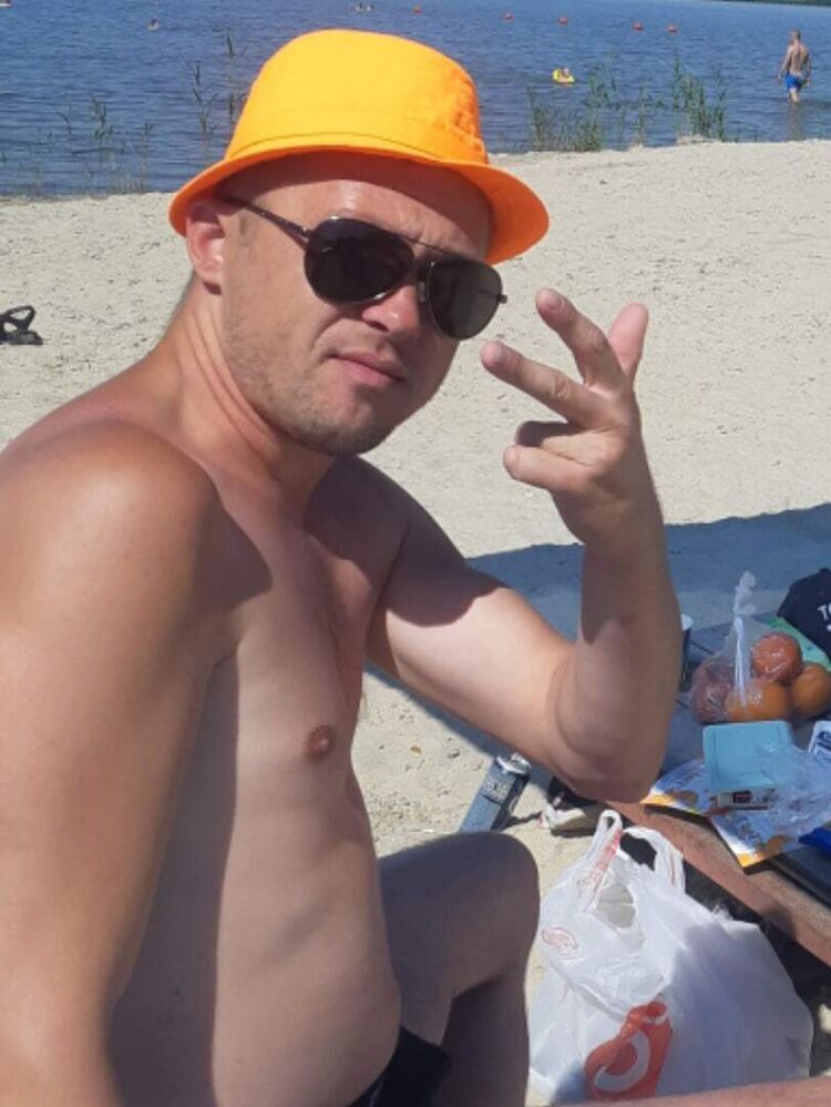  ,   Nikolay, 39 ,   ,   