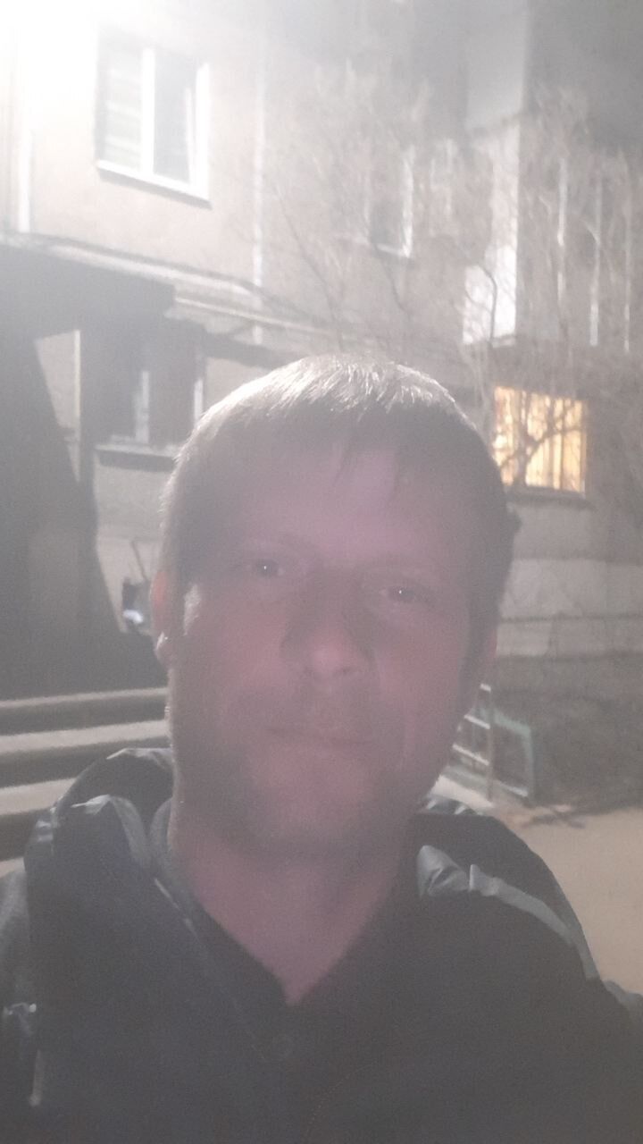  42408271  , 38 ,    