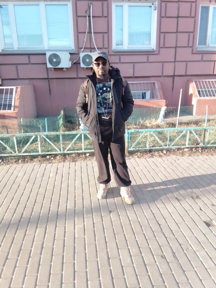  51507861  Gora diouf, 34 ,    