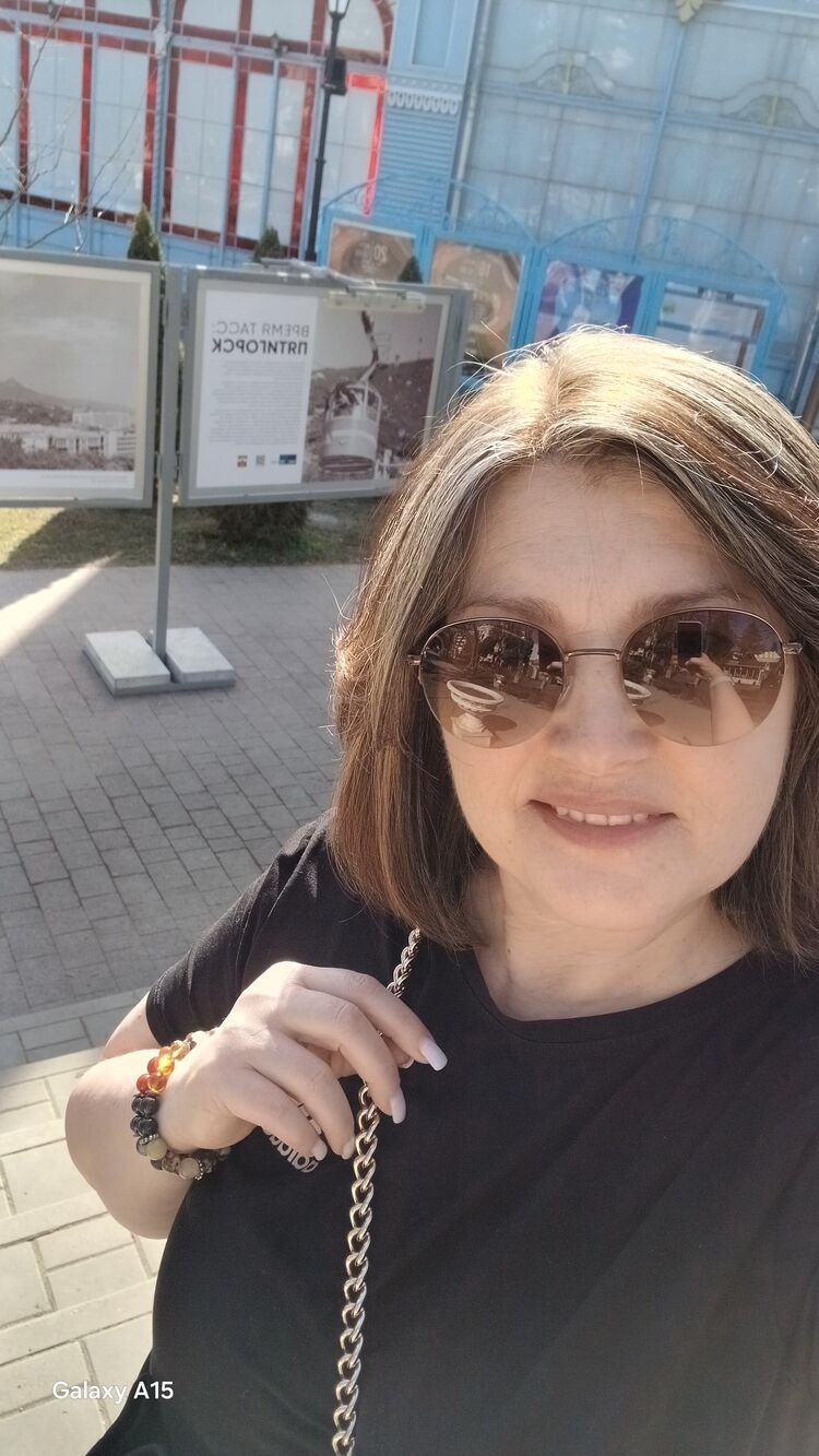  ,   Aleksandra, 53 ,   ,   