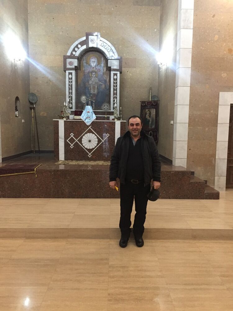  ,   Vova, 35 ,   ,   