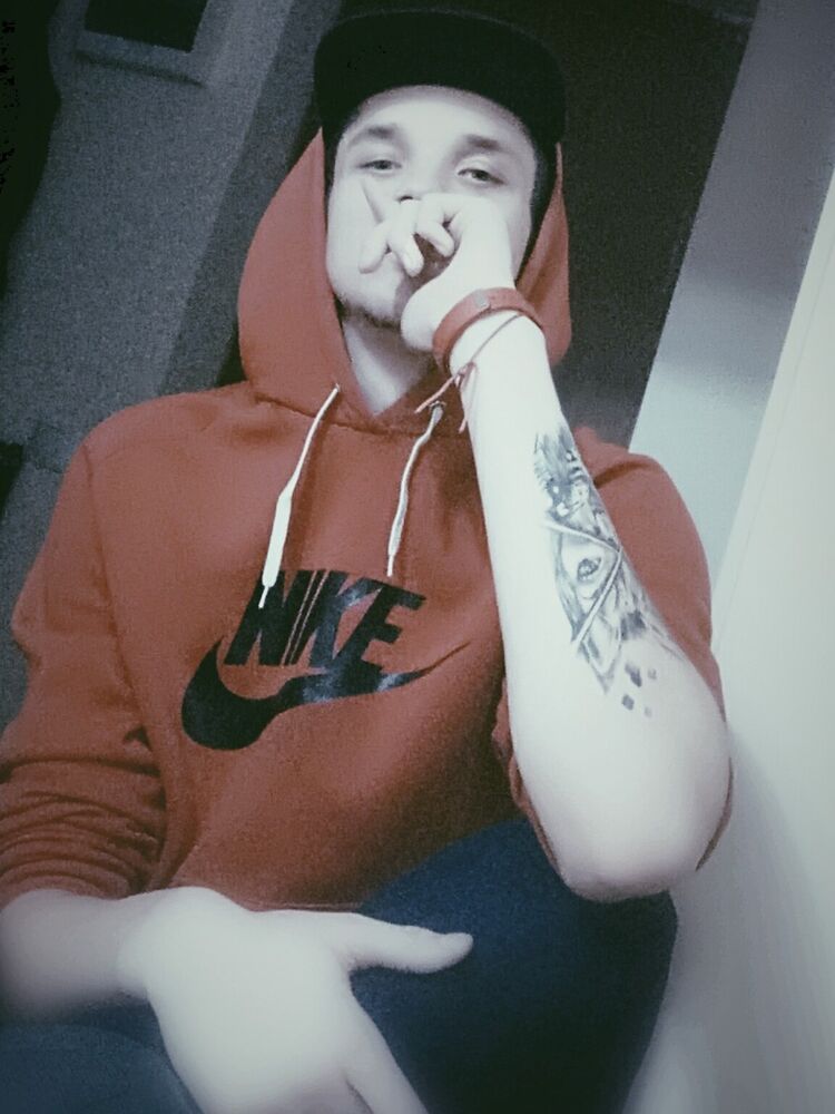  15028401  , 28 ,    