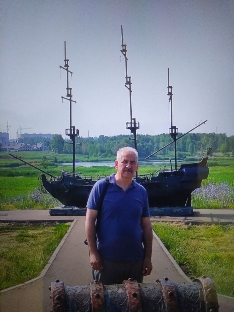  26060811  Ahmet, 51 ,     