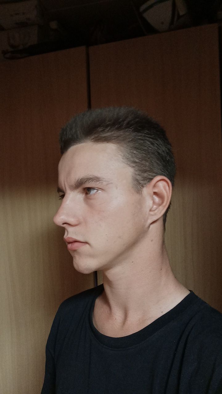 ,   Dima, 22 ,   ,   